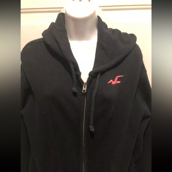 Zip up - Picture 3 of 3